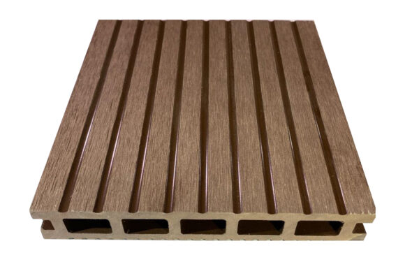 DECK PROFILE  WPC 001